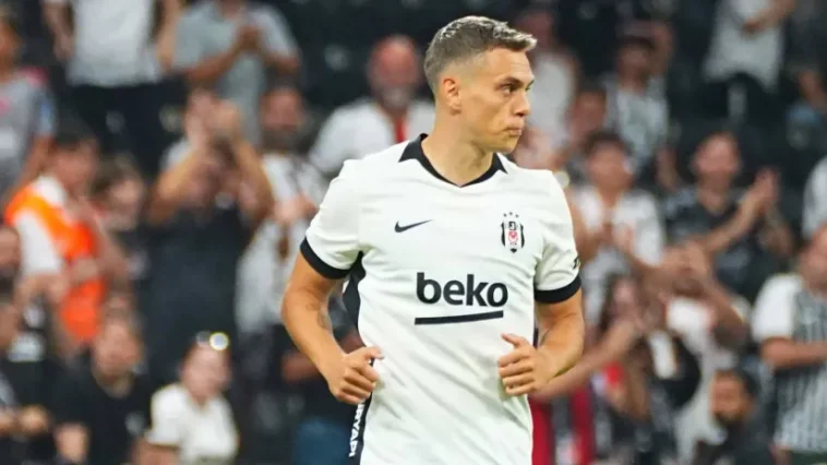 Pao Fener, kiksnuli Galata i Trabzon, da li će Bešiktaš da najavi šampionske ambicije Pao Fener, kiksnuli Galata i Trabzon, da li će Bešiktaš da najavi šampionske ambicije
