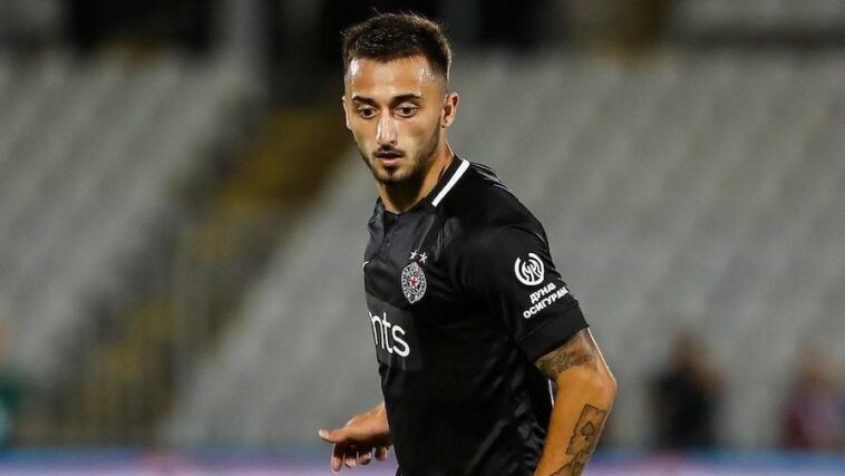 Nikola Lakčević dao gol, skinuo se do gaća i dobio crveni Nikola Lakčević dao gol, skinuo se do gaća i dobio crveni
