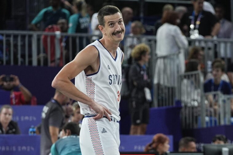 Srpski basketaši silni na početku Prvenstva Evrope Srpski basketaši silni na početku Prvenstva Evrope