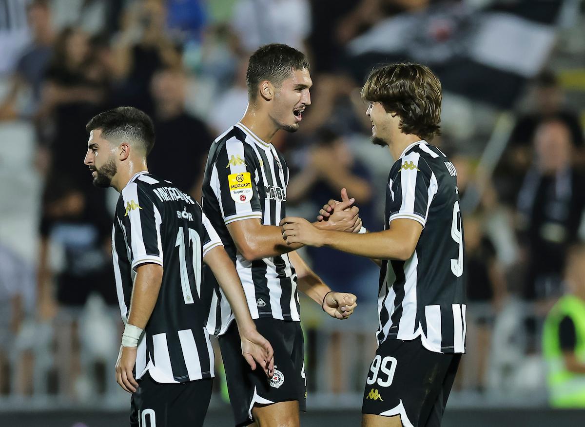 Četvrtak je dao krila: Partizan ima “desetku” za izložbu – led kod kuće je probijen (VIDEO)
