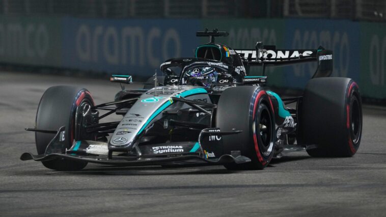 Kako vozači Formule 1 piju vodu pri 300 km/h?